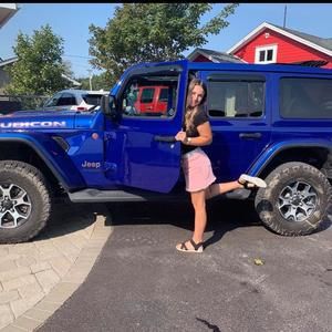 Meet your Posher, Tracy